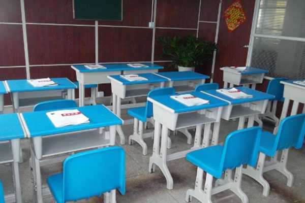 定制学校家具
