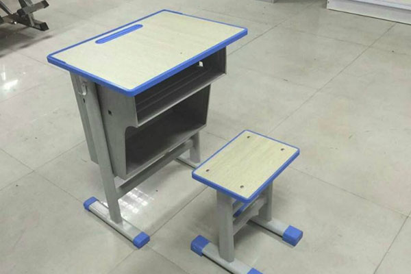 学校家具